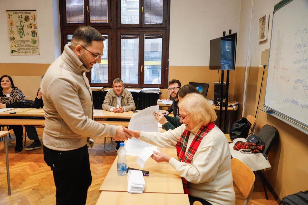 Damir Handanović i Dubravka Đedović izbori glasanje 13.jpg