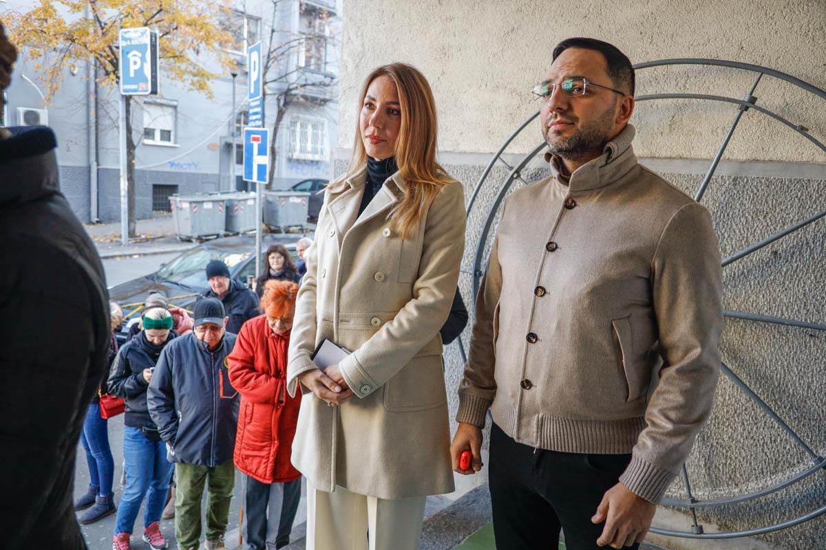 Dubravka Đedović izbori glasanje 4.jpg