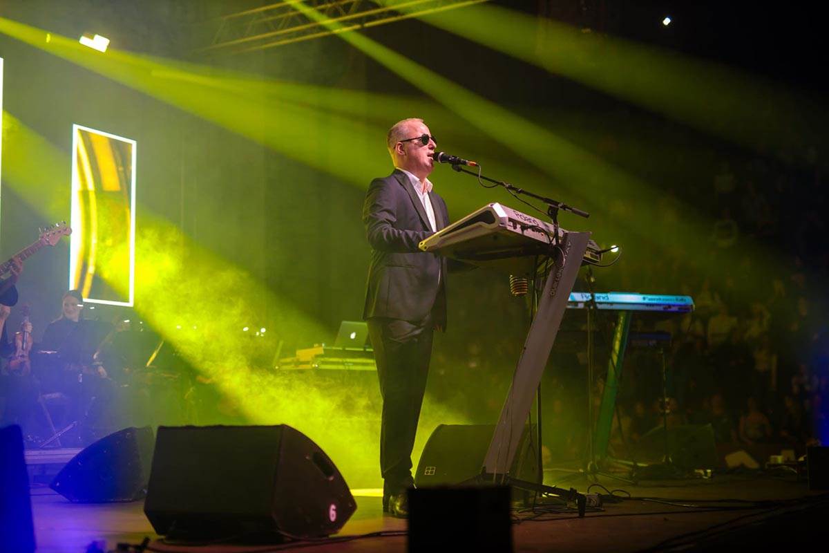  Sasa Matić priredio SPEKTAKL ZA PAMĆENJE U KRAGUJEVCU: „Za Novogodišnju noć se družimo na trgu na Zlatiboru“           