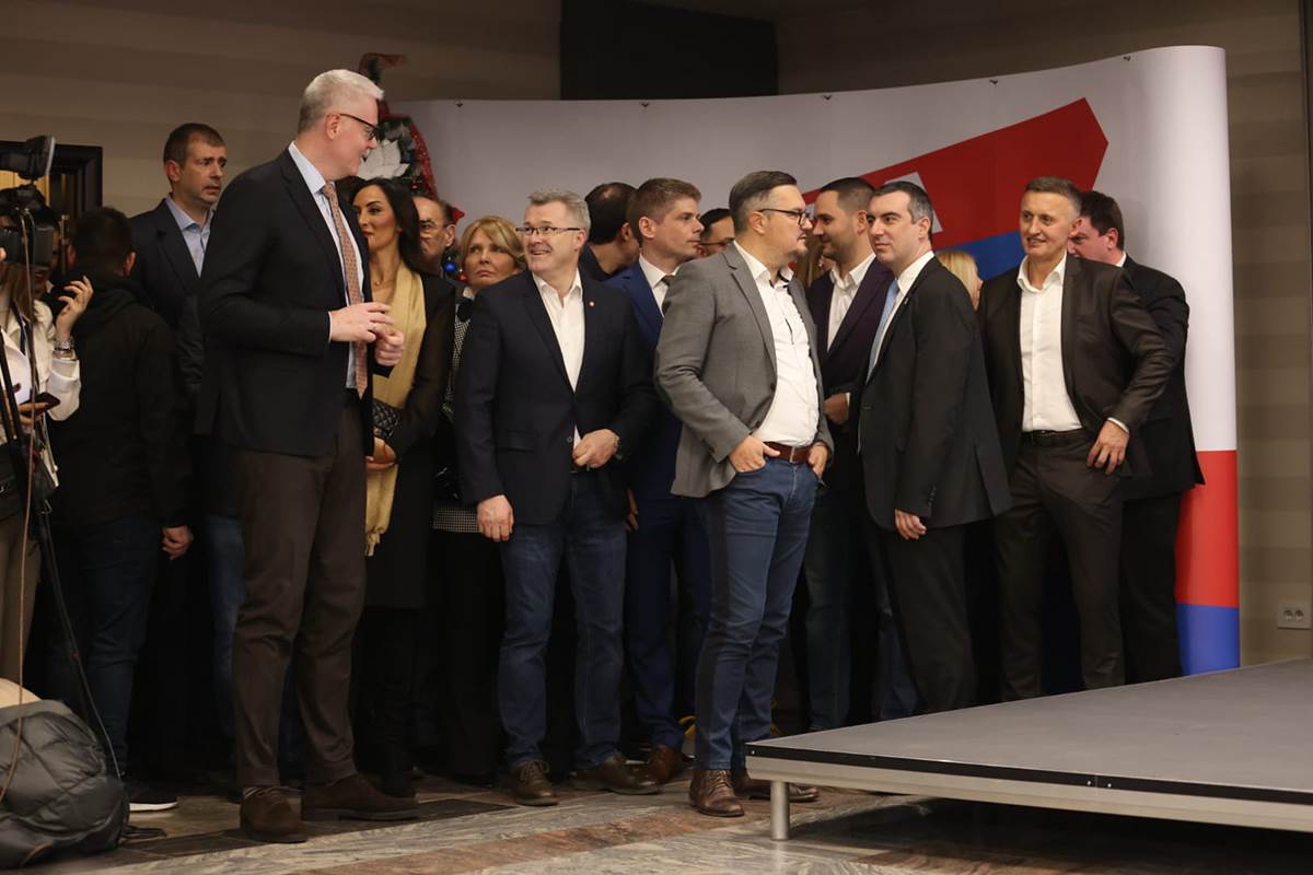 WhatsApp Image 2023-12-17 at 21.32.32 (2).jpeg