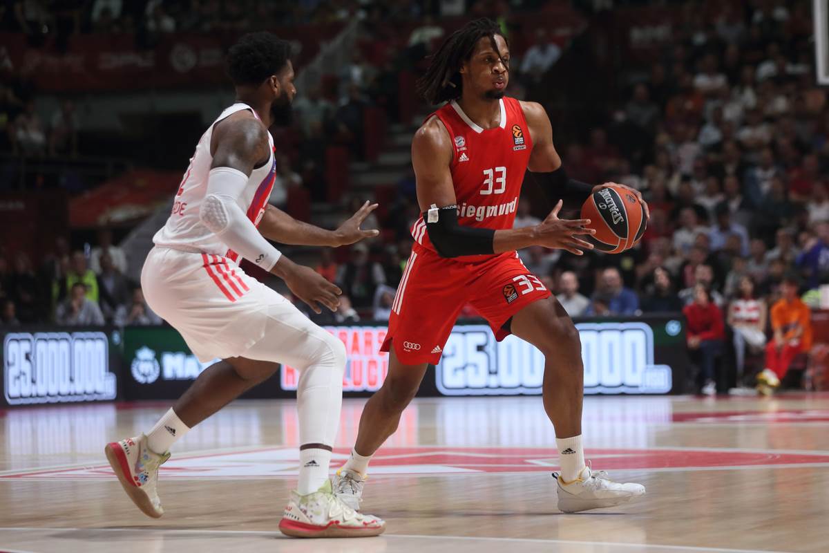 Crvena zvezda dovodi Fredija Gilespija igrača Bajerna