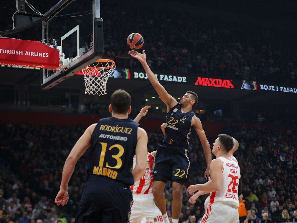 Delije vređale Marija Hezonju