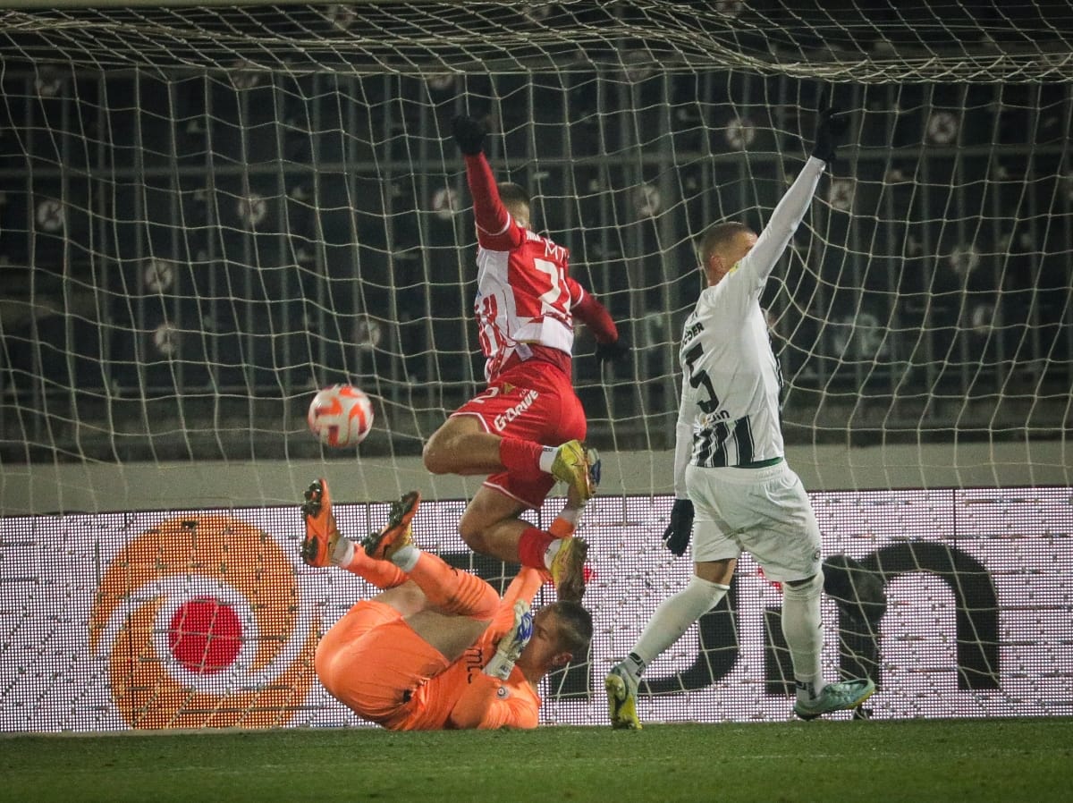 171. derbi Partizan Zvezda (25).jpg
