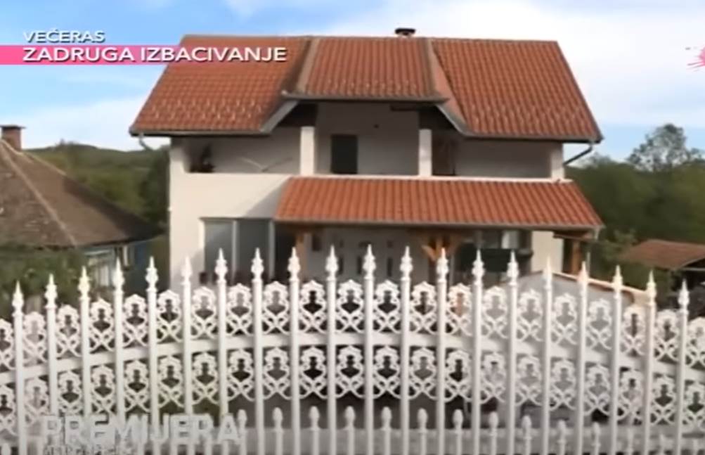 rada manojlović (2).png