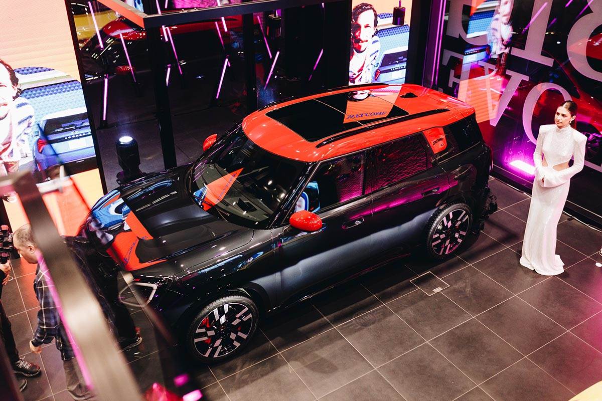 MINI CIUNTRYMAN 2.jpg