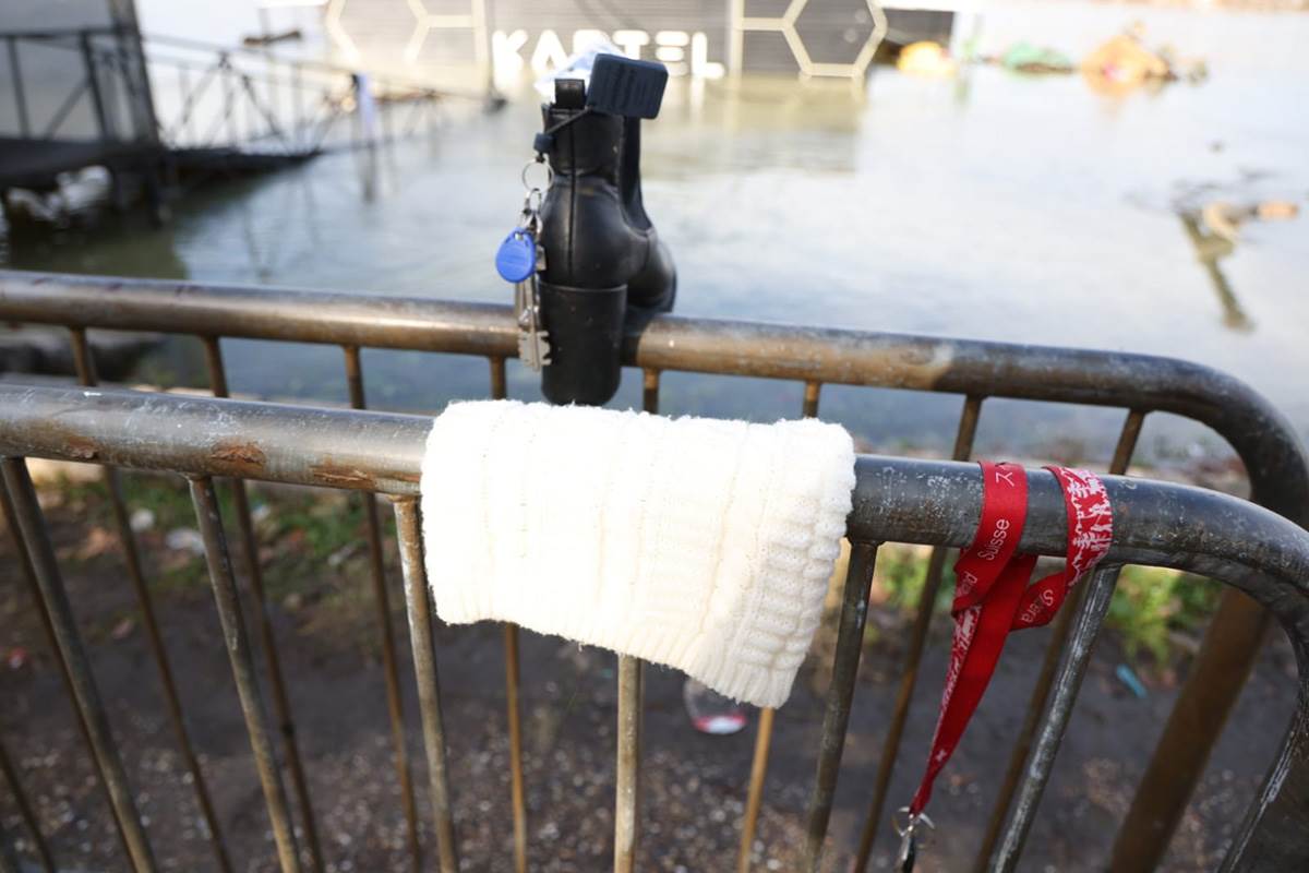 Detalji spasavanja ljudi sa splava Kartel