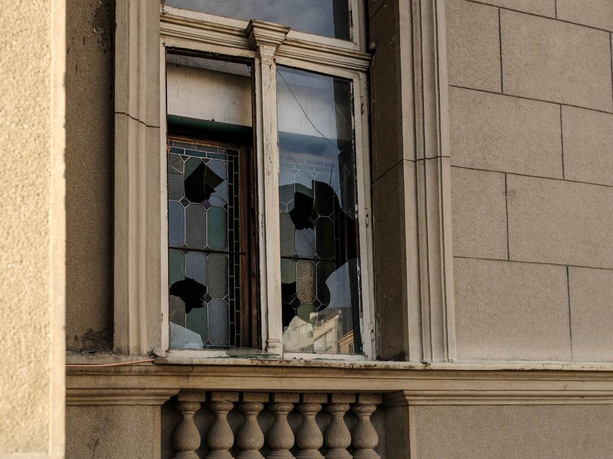 stari_dvor_jutro_nakon_protesta_stefan_Stojanović_ (9).jpg