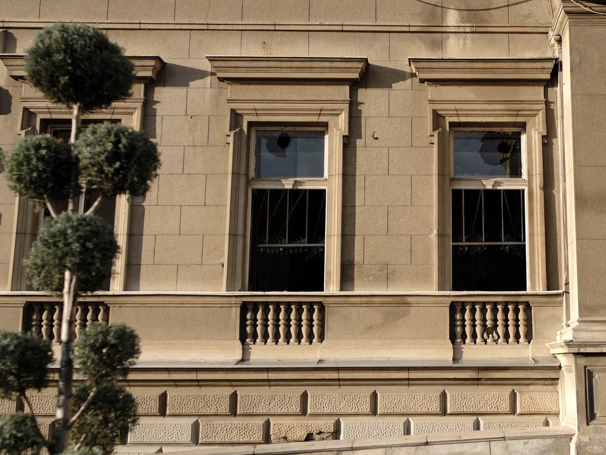 stari_dvor_jutro_nakon_protesta_stefan_Stojanović_ (2).jpg