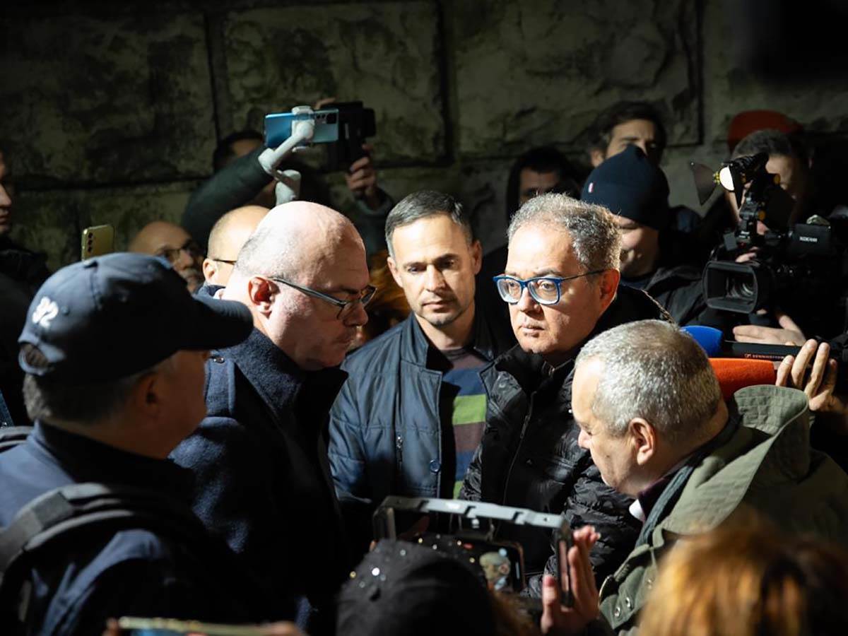 Protest studenti policijska stanica 29 novembar (8).jpg