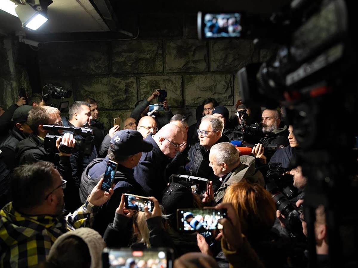 Protest studenti policijska stanica 29 novembar (9).jpg