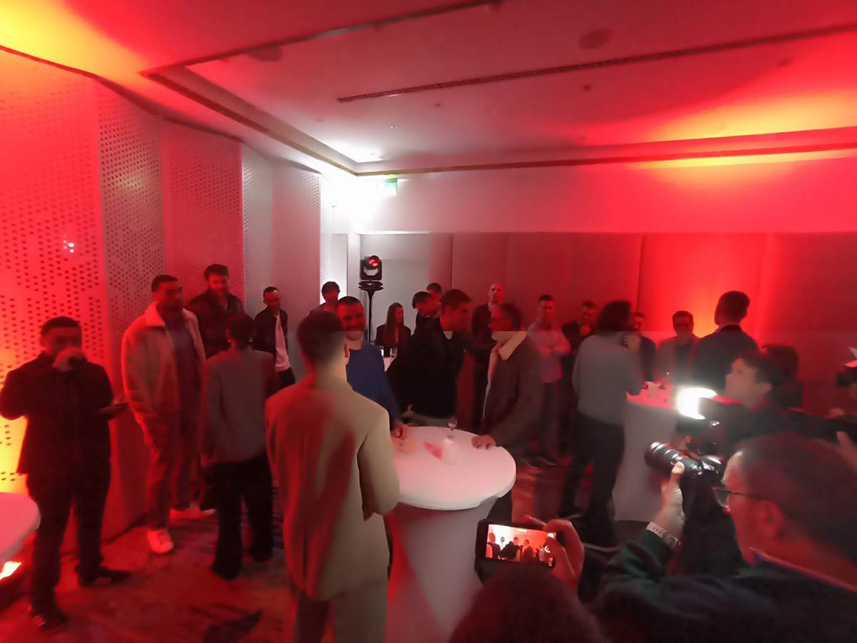 Novogišnji koktel Crvene Zvezde (7).jpg