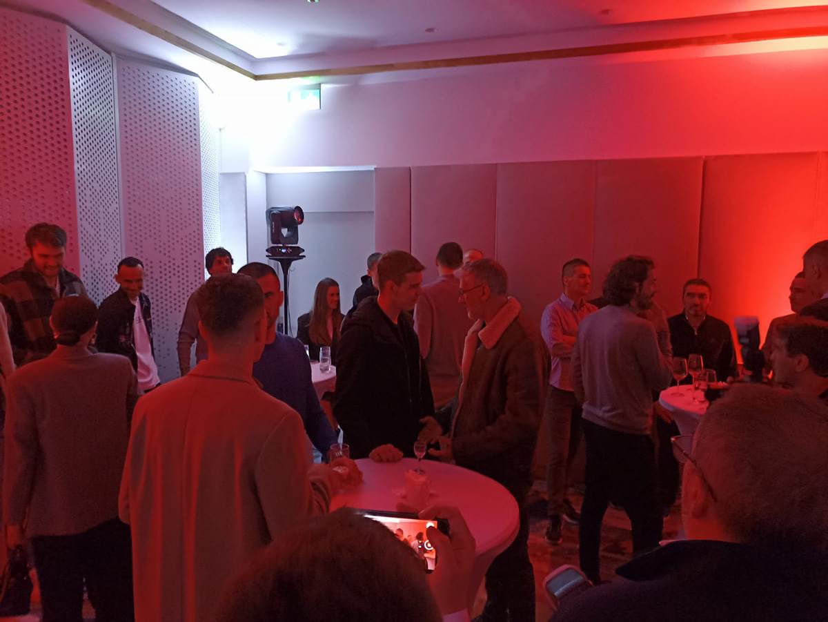 Novogišnji koktel Crvene Zvezde (8).jpg