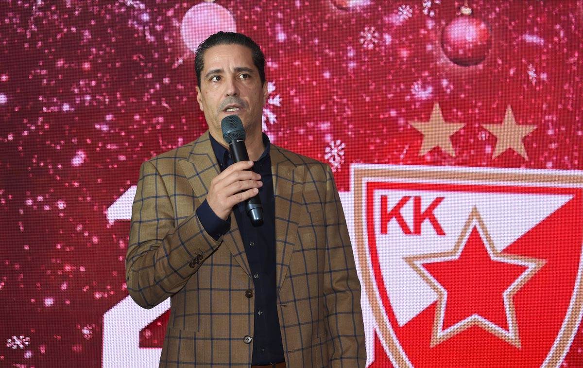 Novogodišnji koktel KK Crvena Zvezda (25).jpg