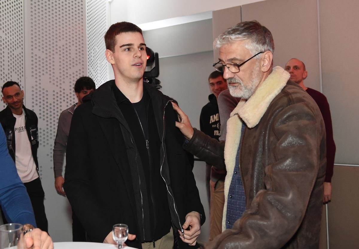 Novogodišnji koktel KK Crvena Zvezda (31).jpg