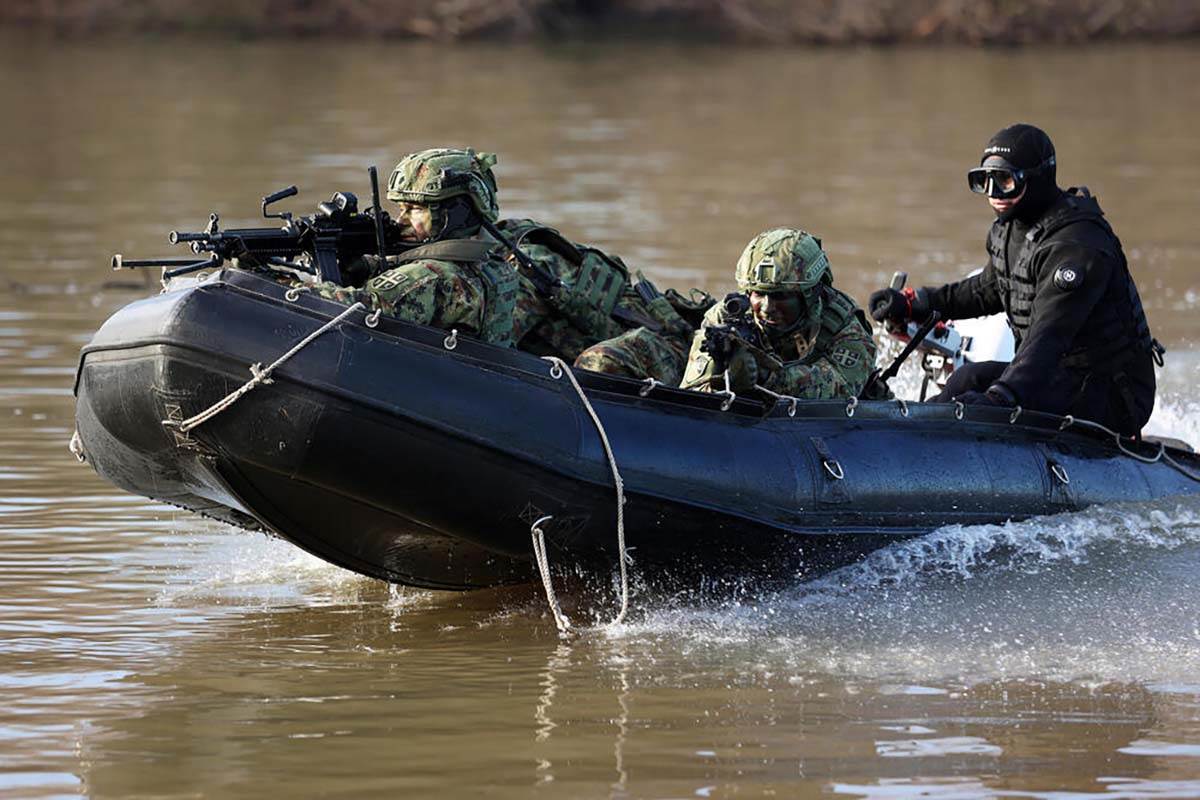NAJELITNIJA JEDINICA VOJSKE SRBIJE Štit naše zemlje! Ono što ne može niko mogu oni! odbrana23