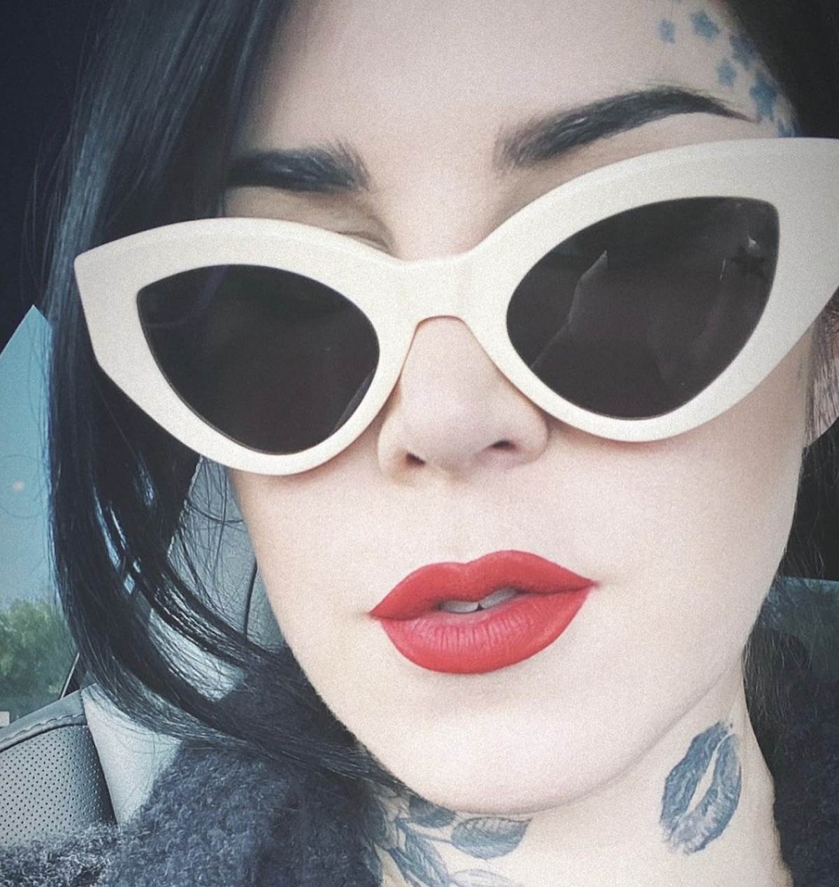 kat von d 6.png
