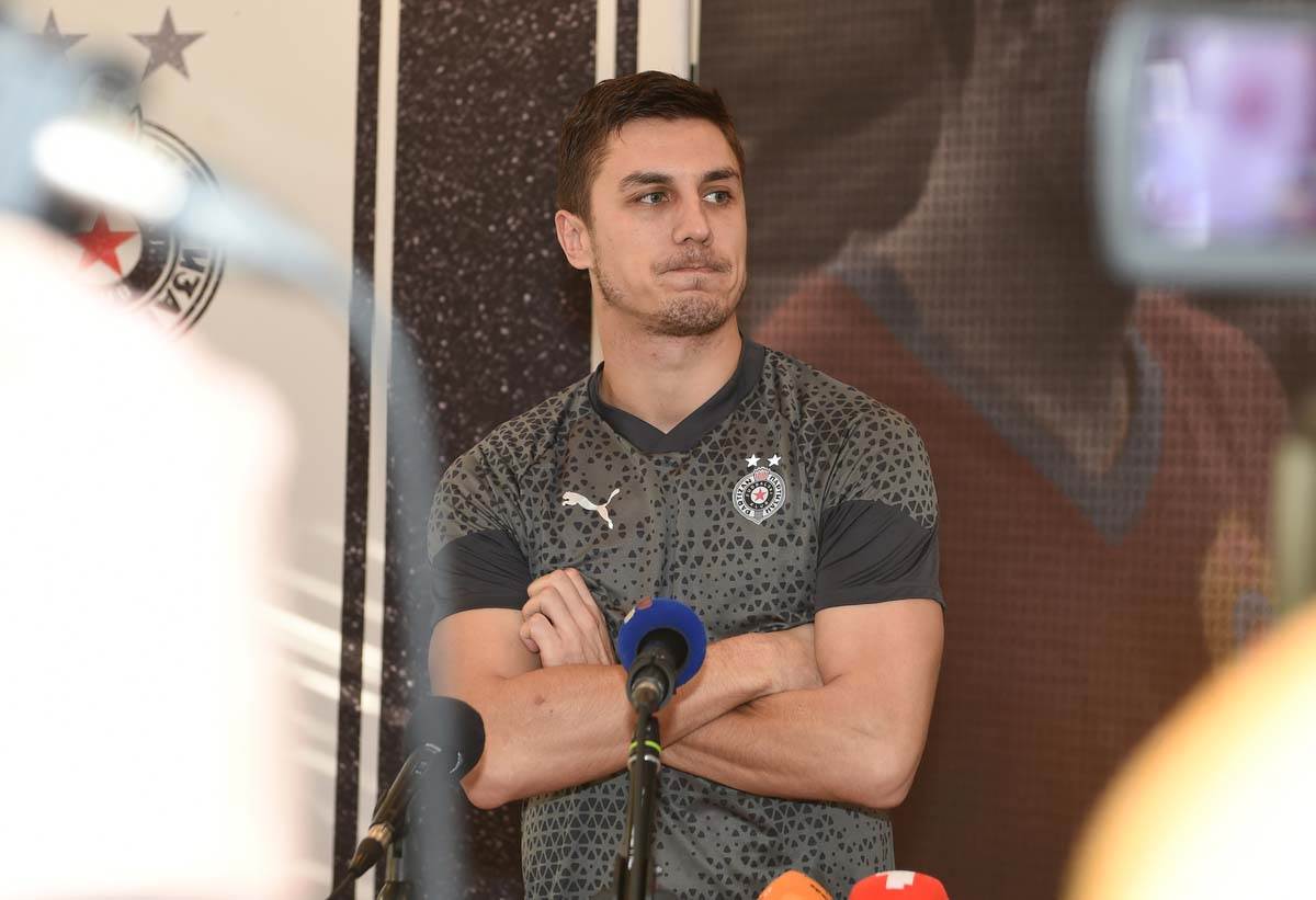 Partizan pripreme okupljanje 5.jpg