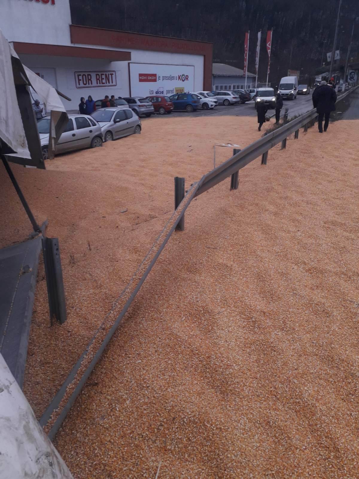 Prevrnut sleper (2).jpg