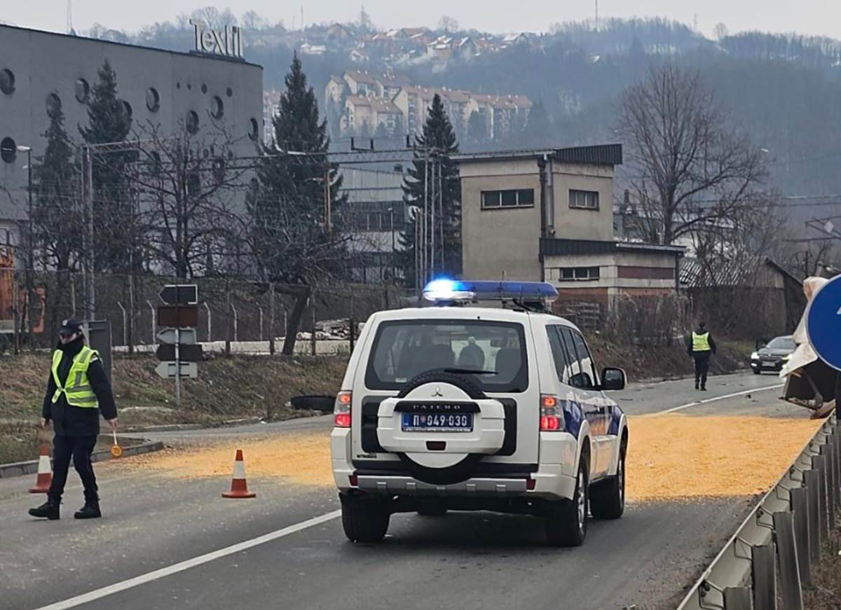 Sleper prevrnut (2).jpg