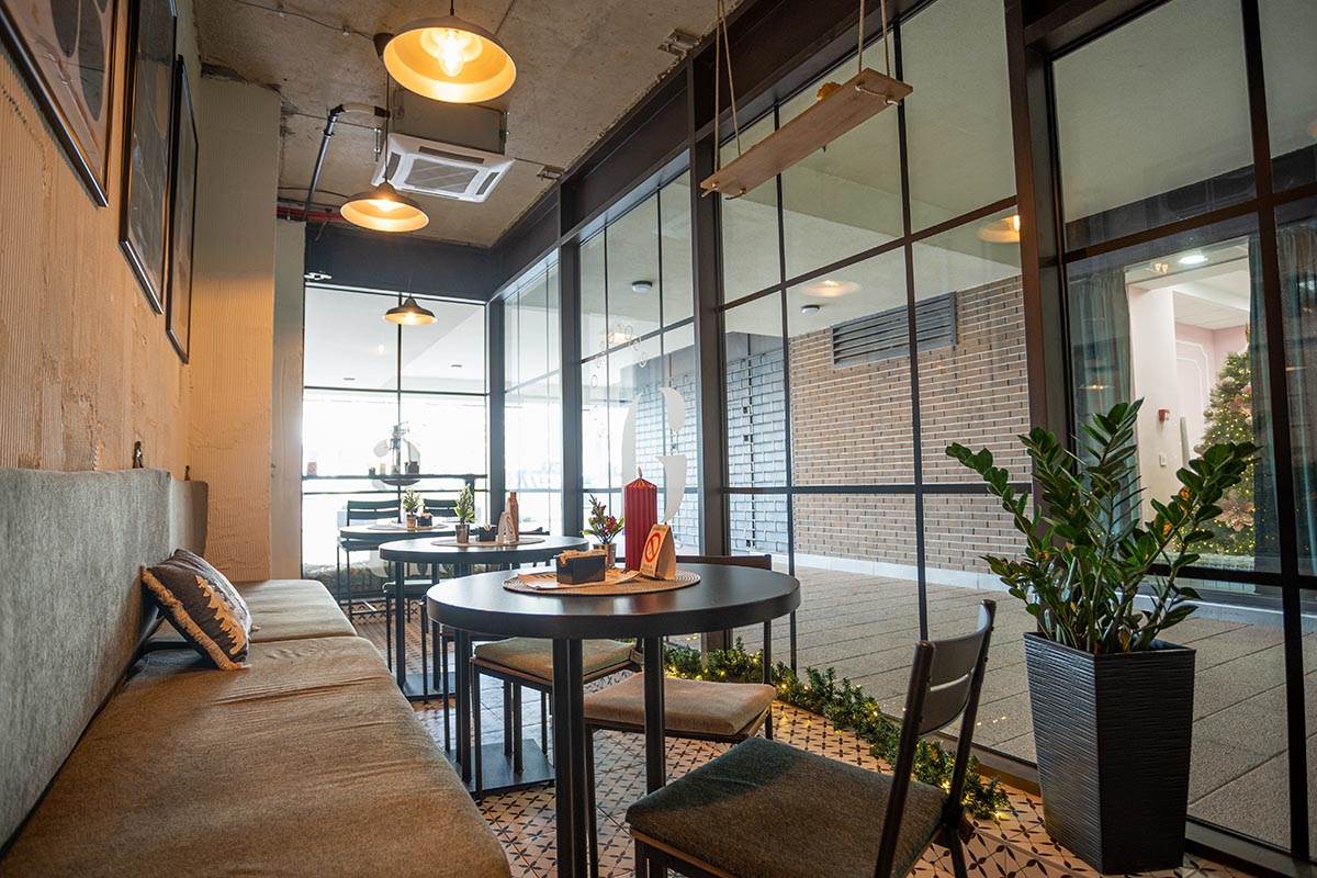 Arabica Espresso Bar (4).jpg