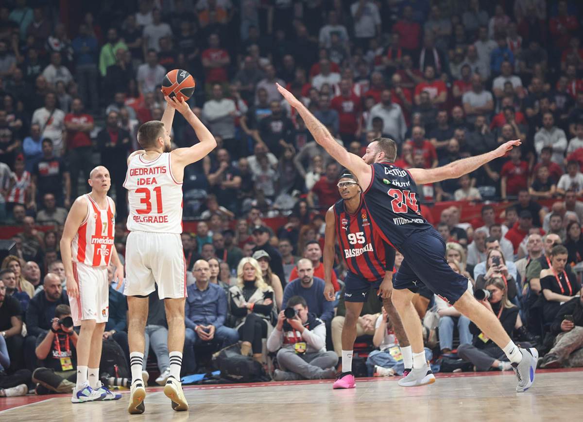 CRVENA ZVEZDA - BASKONIJA  (1) copy.jpg