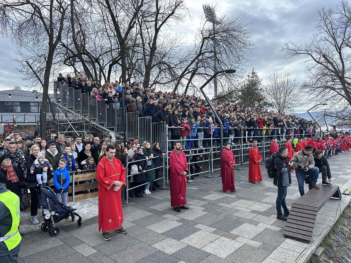 Bogojavljanje Cacak (4).jpg