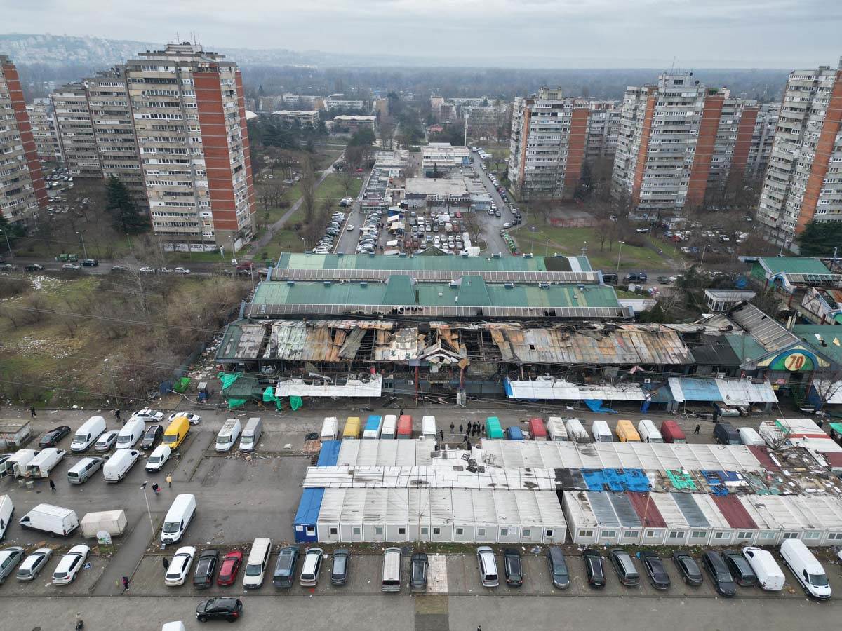 Dan nakon požara u Kineskoj robnoj kući blok 70 4.jpg