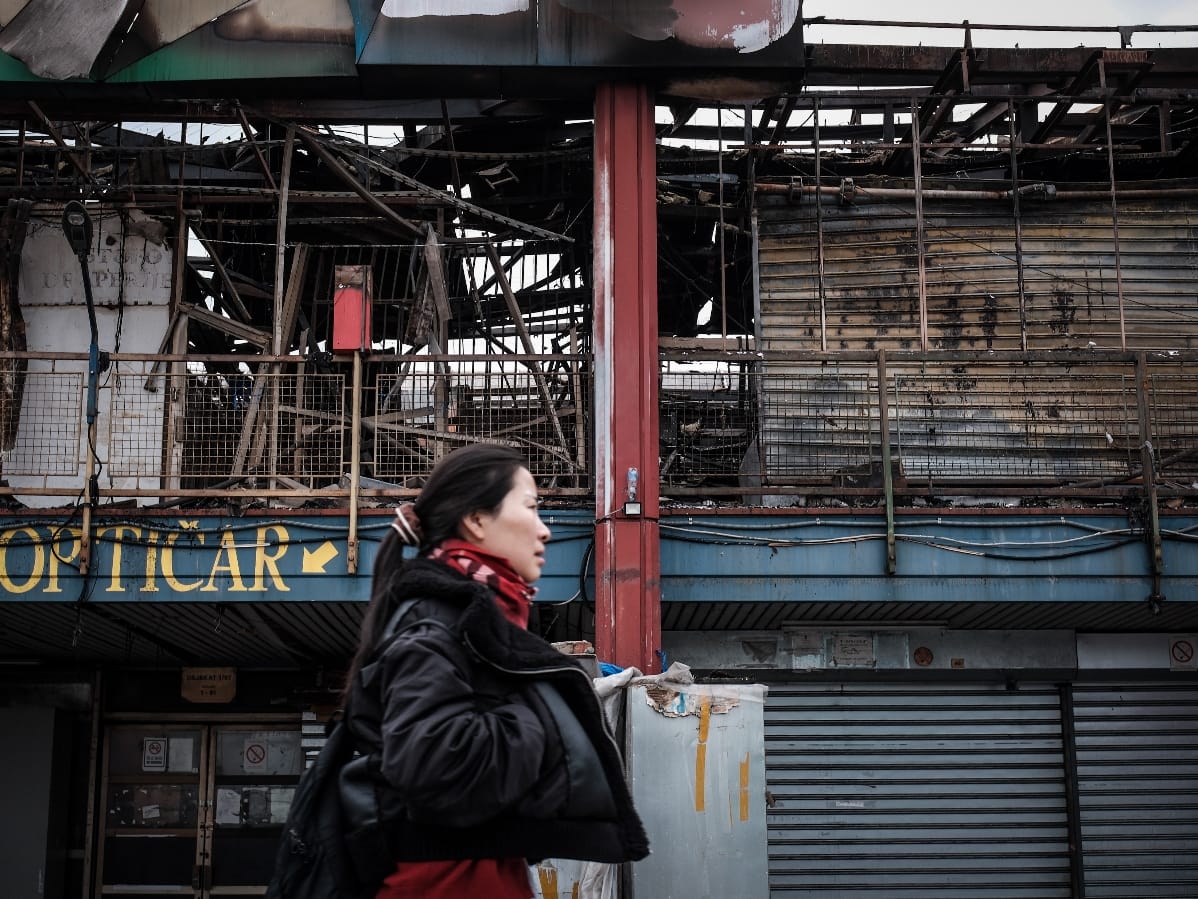 Policija obezbedila tržni centar u bloku 70