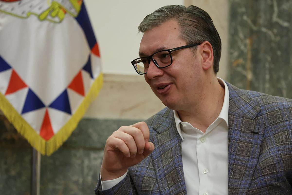 Aleksandar Vučić i Marica Mihajlović (3).jpg