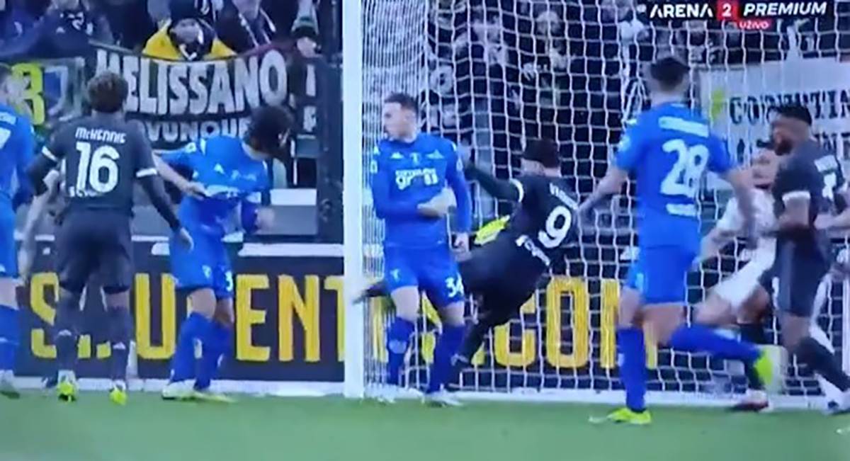 Dušan Vlahović gol protiv Empolija (7).jpg