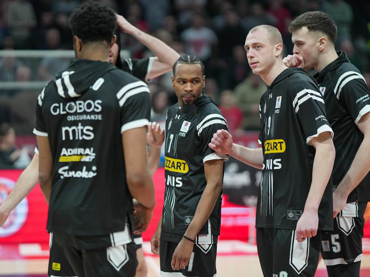 Zvezda Partizan (3).jpg