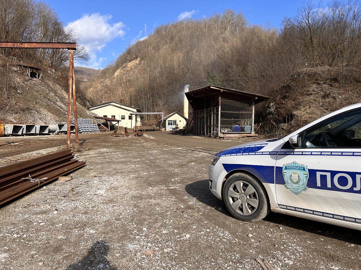 nesreća u rudniku (7).jpg