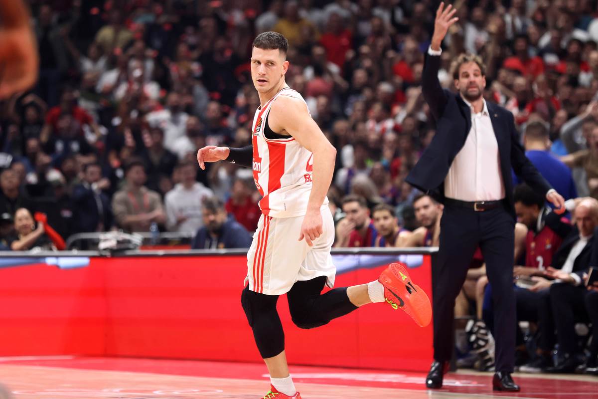 Janis Sferpulos konferencija posle poraza od Barselone