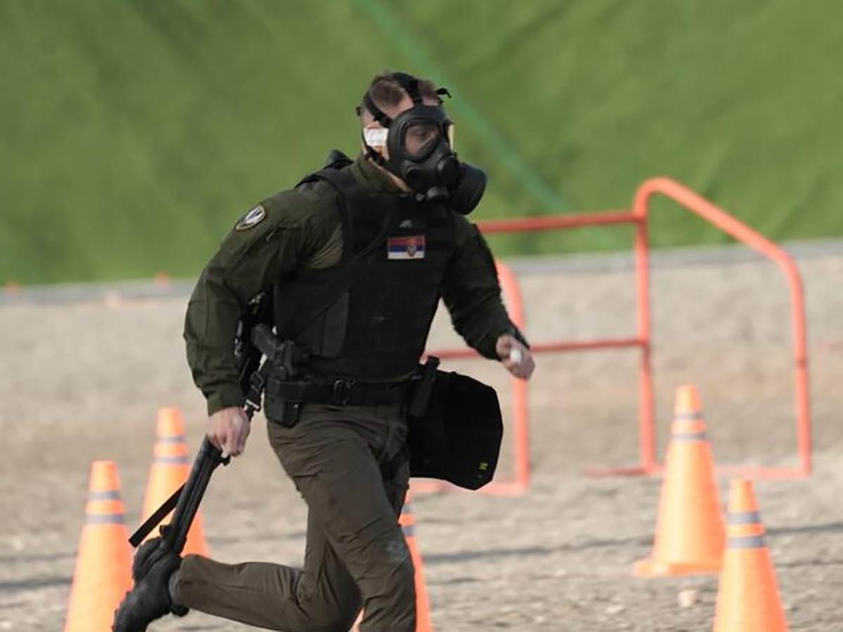 Screenshot_3 copy.jpg