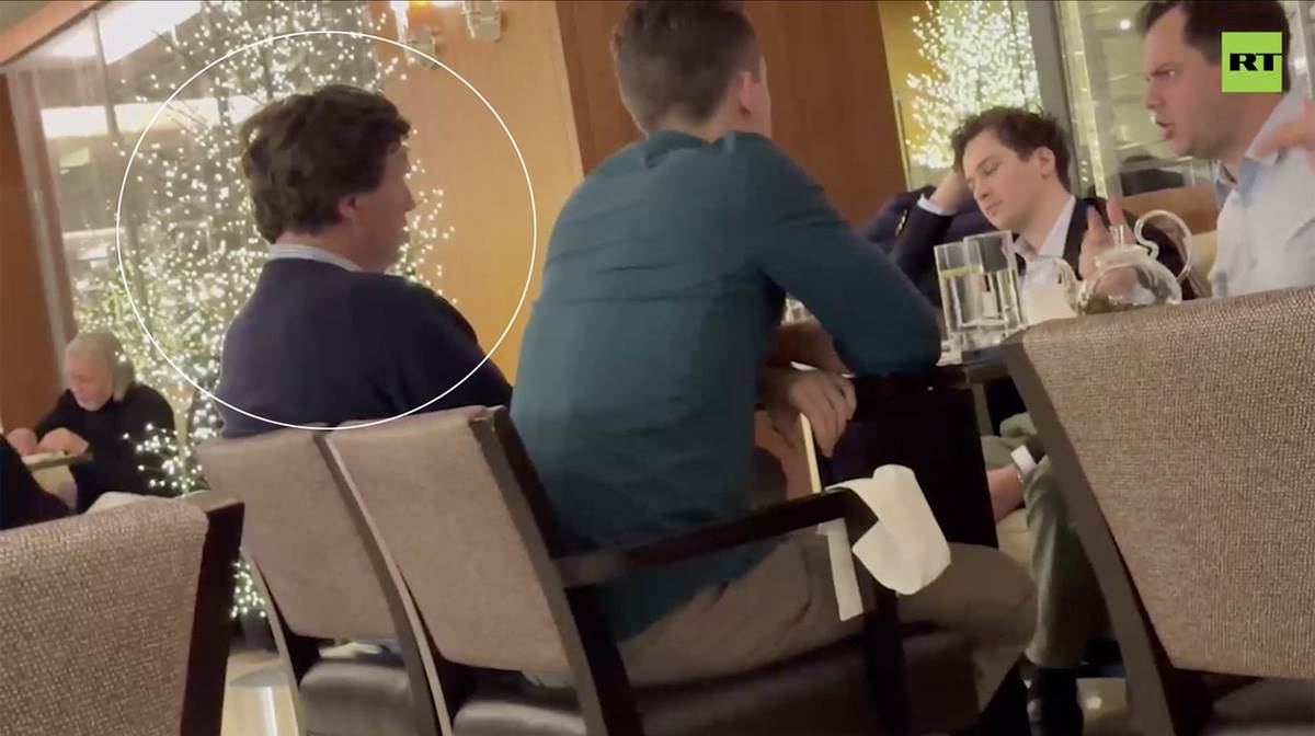 Tucker Carlson  (3).jpg