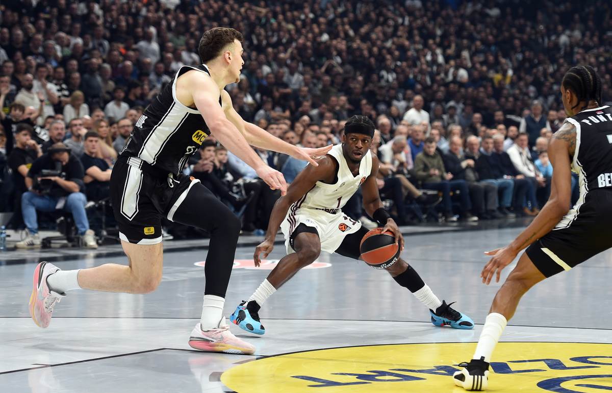 Partizan Bajern (14).jpg