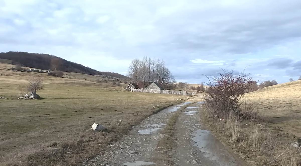 Priča sa katuna Ravno (9) copy.jpg