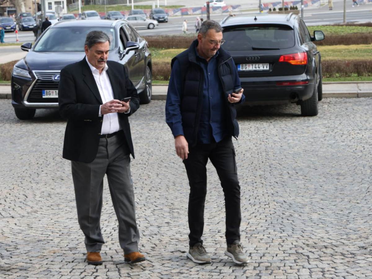 Poznati na komemmoraciji Dejana Milojevića (5).jpg