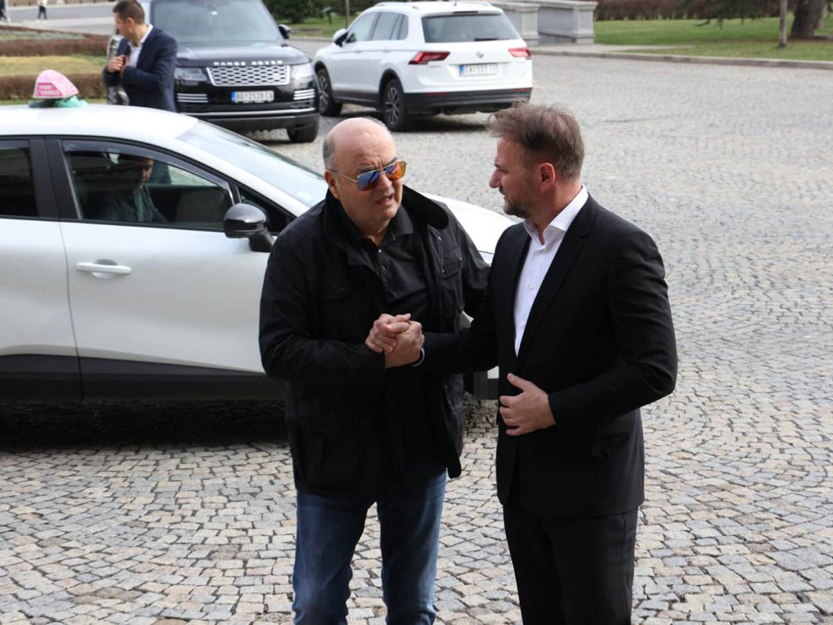 Poznati na komemmoraciji Dejana Milojevića (10).jpg