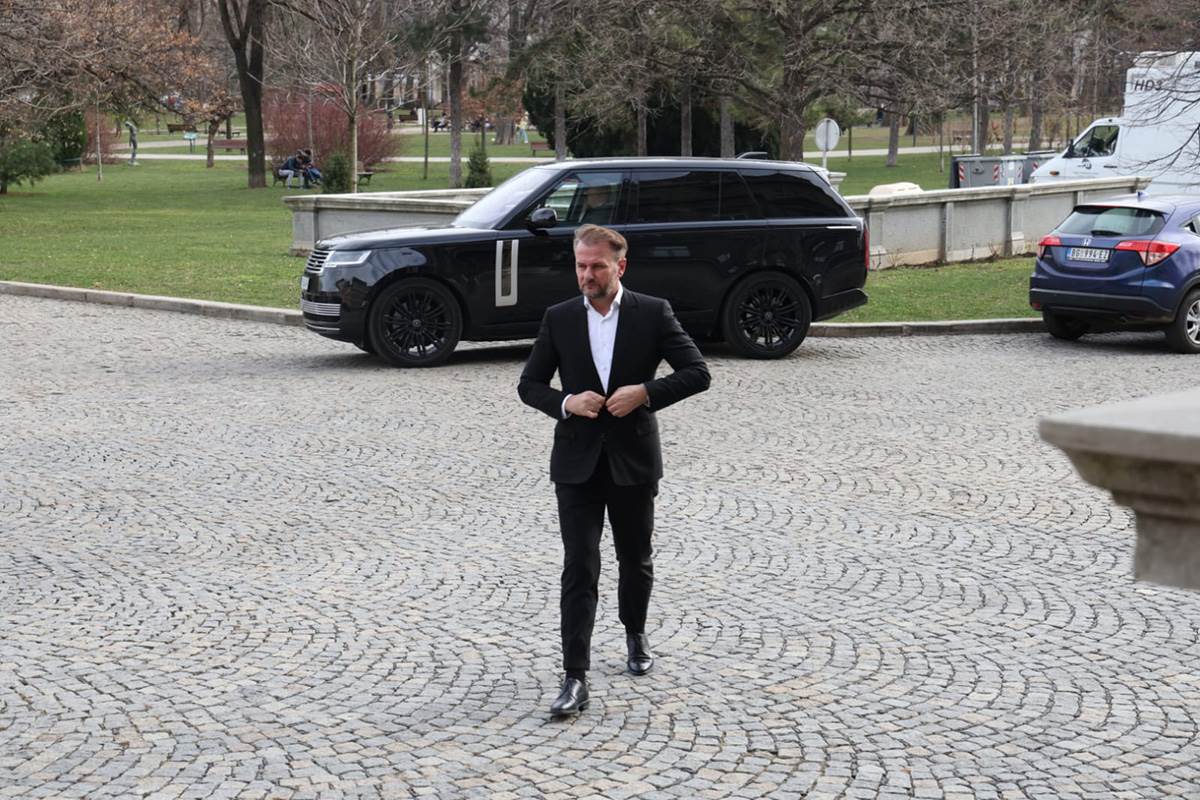 Poznati na komemmoraciji Dejana Milojevića (13).jpg