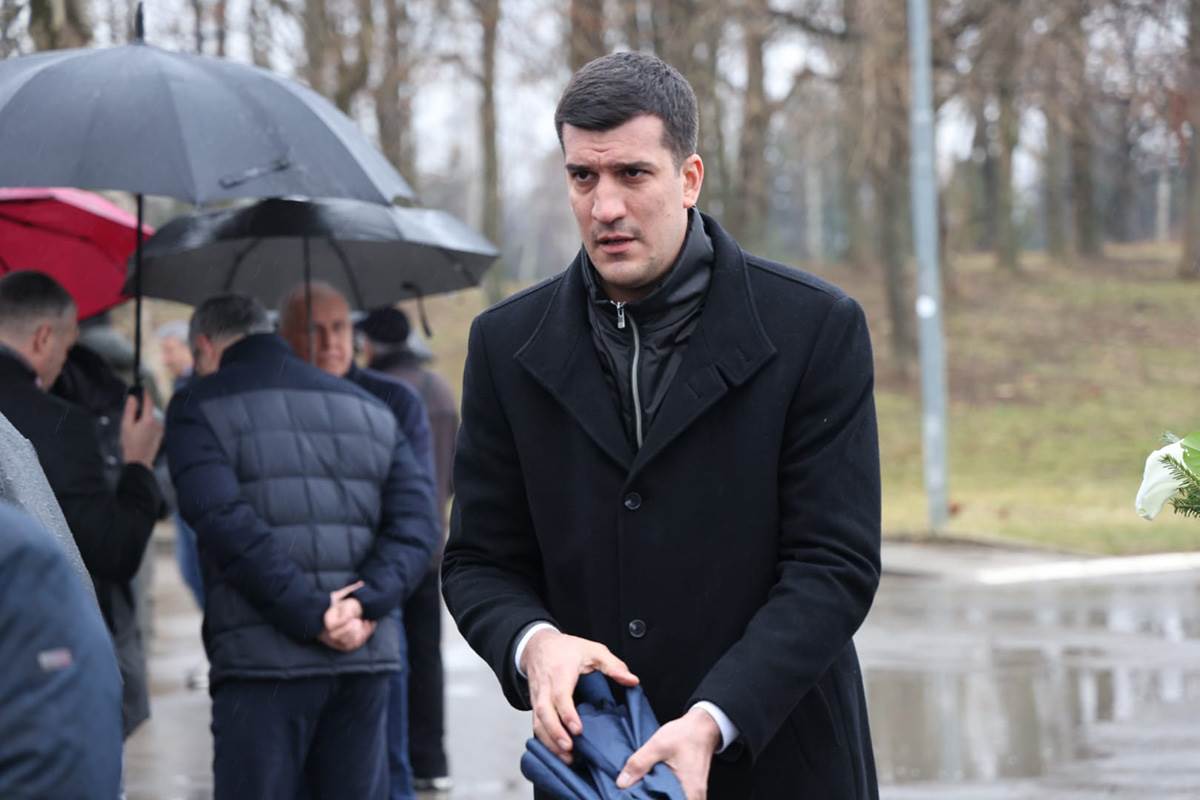 Dejan milojevic sahrana (1).jpg