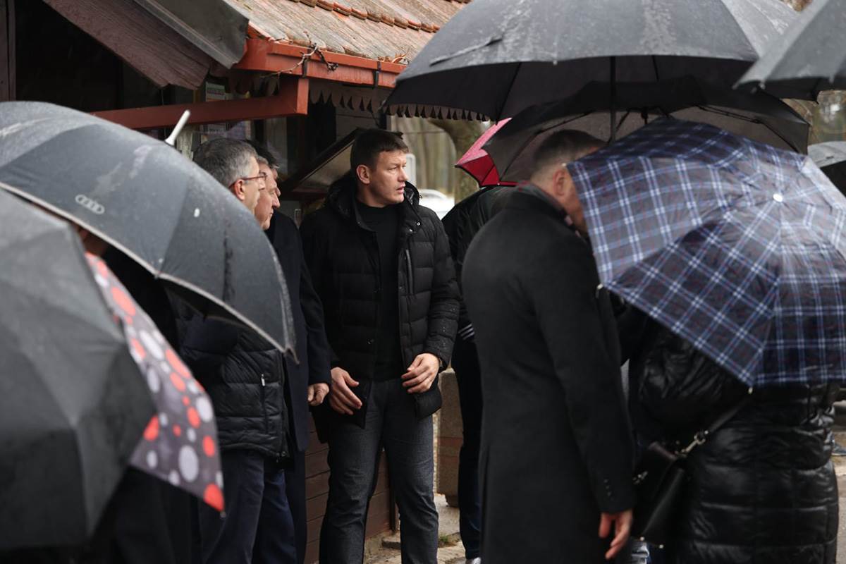 Dejan milojevic sahrana (16).jpg