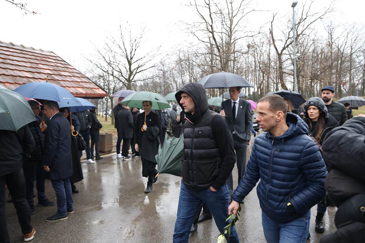 Dejan milojevic sahrana (20).jpg