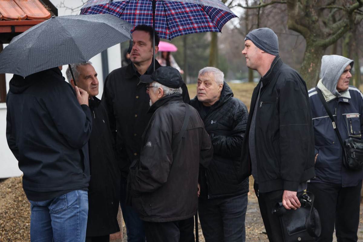 Dejan milojevic sahrana (15).jpg