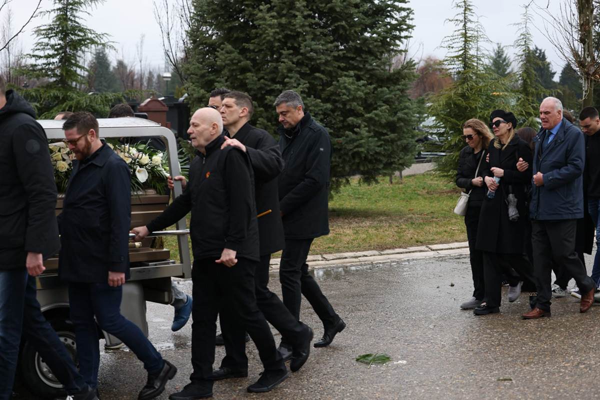 Sahrana Dejana Milojevića (48).jpg