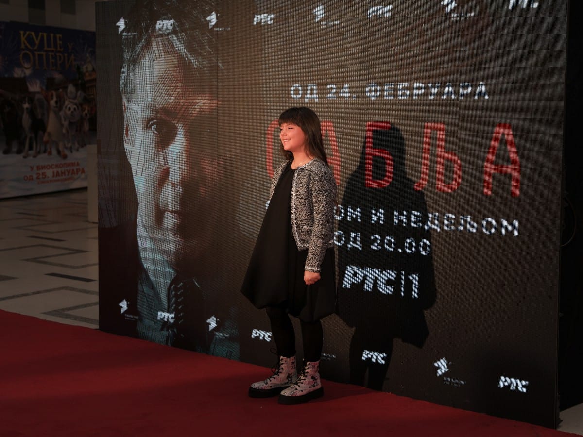 Sablja osvojila nagradu u Kanu, prikazane 2 epizode