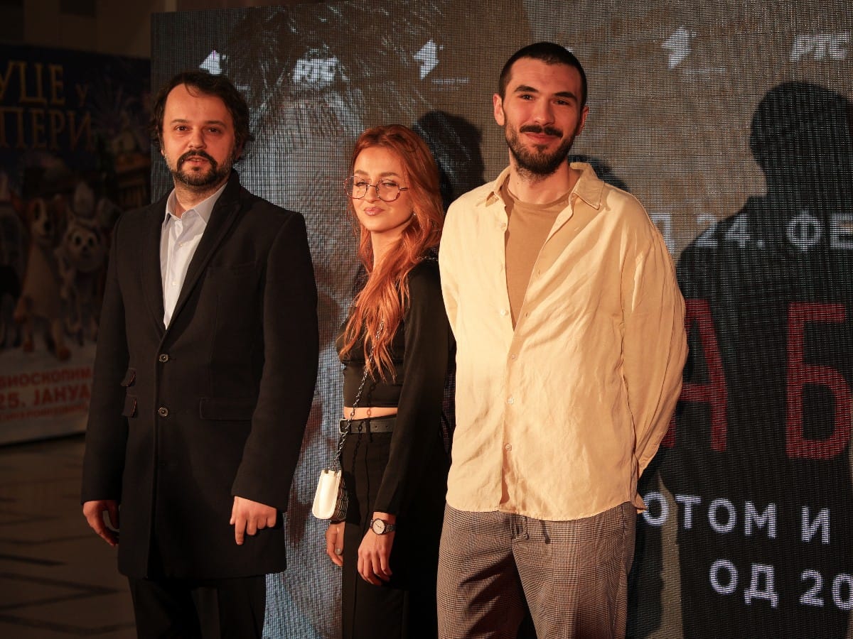 Sablja osvojila nagradu u Kanu, prikazane 2 epizode