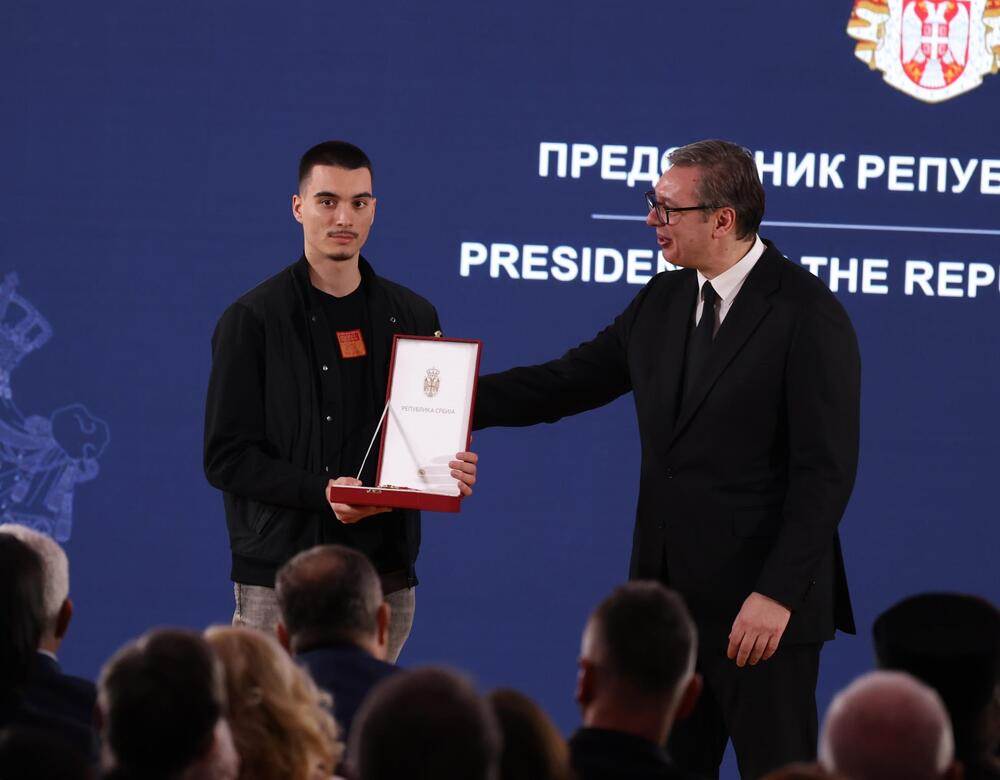 Sin Dejana Milojevića