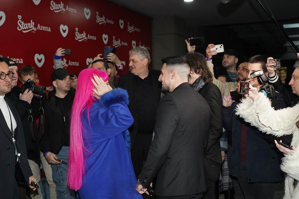 Poznati na koncertu Dragane Mirković (3).jpg