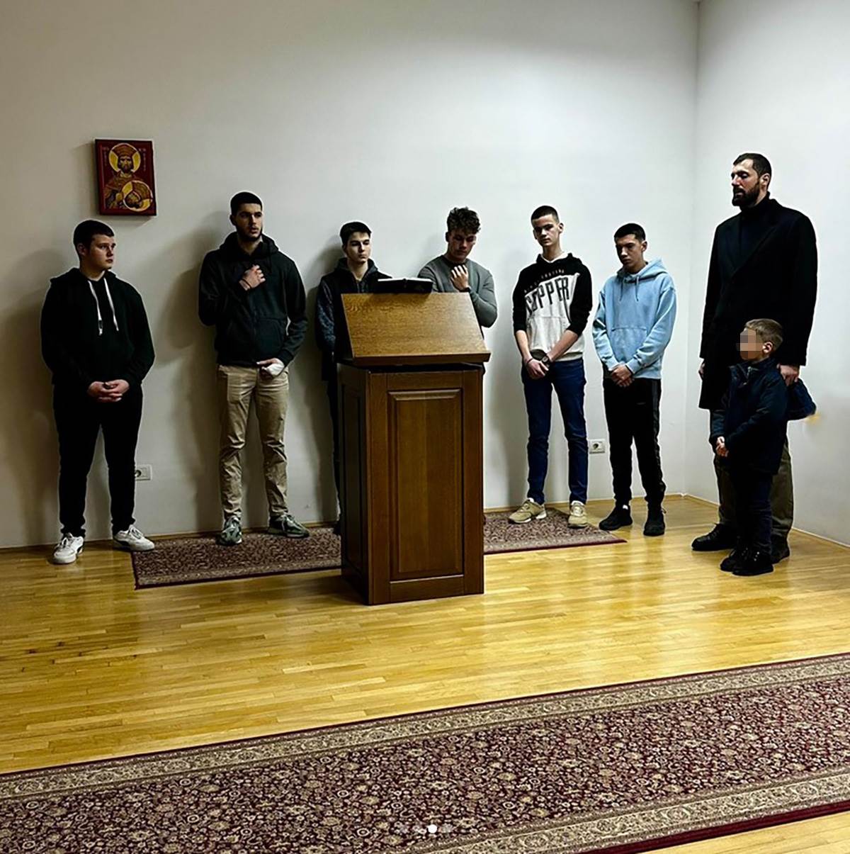 Nikola Mirotić u Prizrenskoj bogosloviji (3) copy.jpg